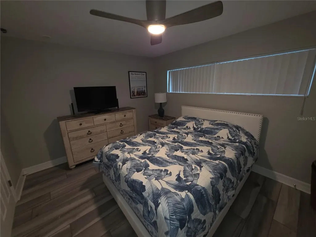 2566 Gary Circle Dunedin FL 34698