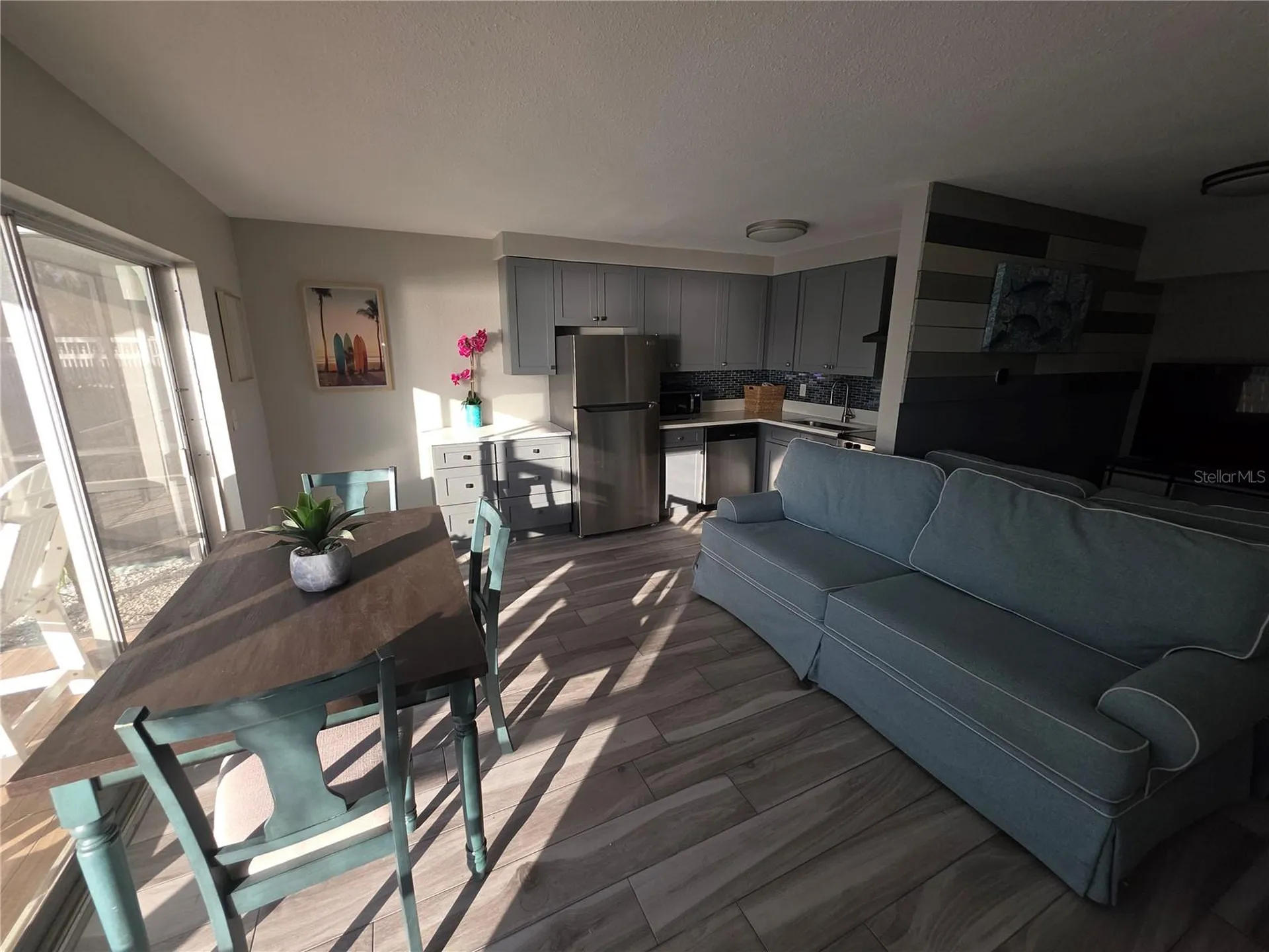 2566 Gary Circle Dunedin FL 34698