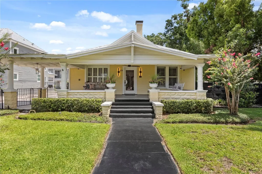 209 E Amelia Street Orlando FL 32801