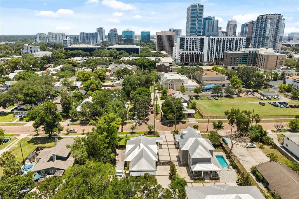 209 E Amelia Street Orlando FL 32801