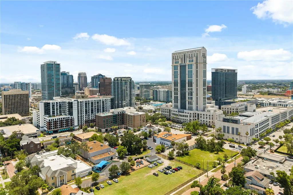 209 E Amelia Street Orlando FL 32801