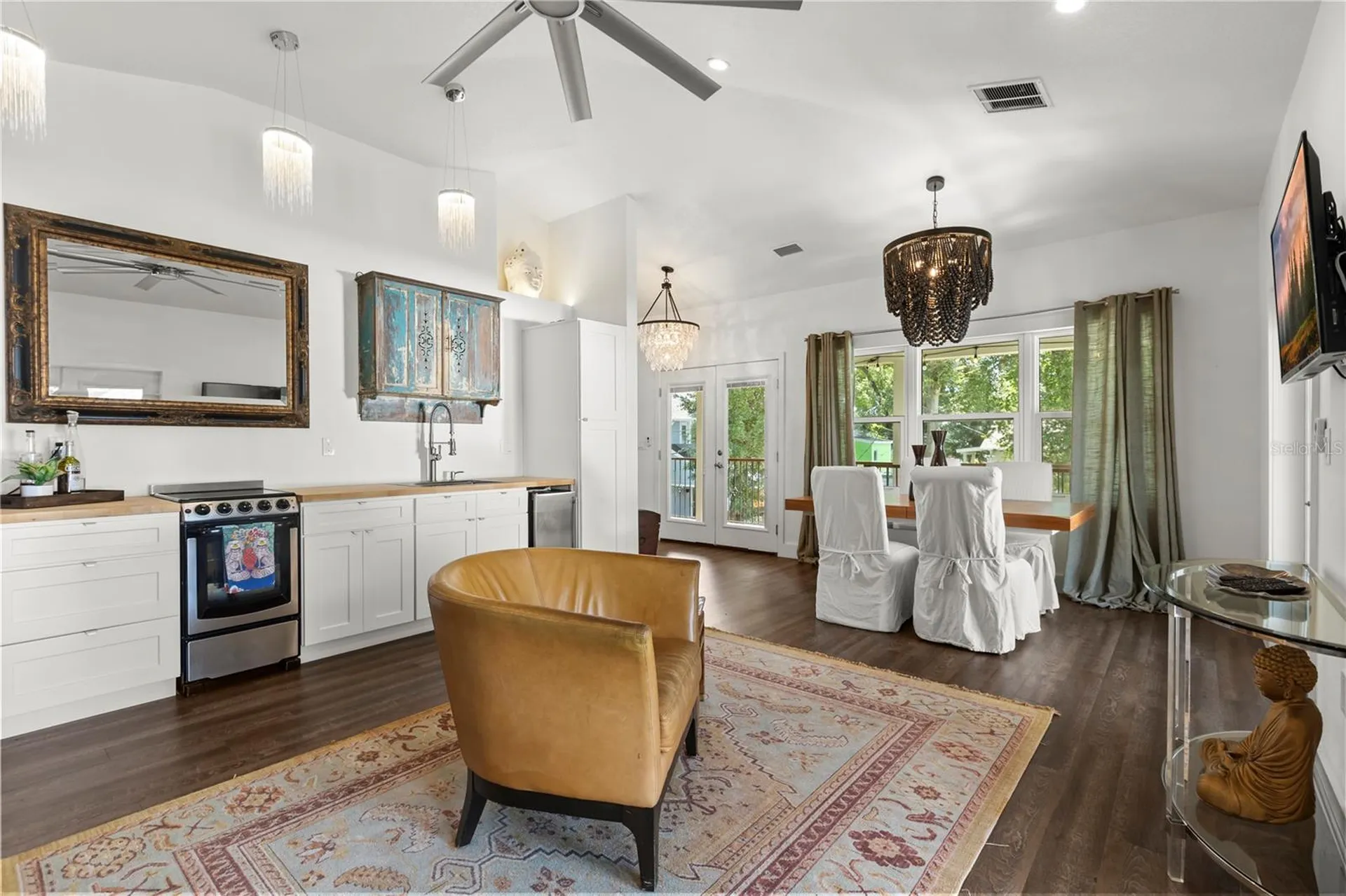 209 E Amelia Street Orlando FL 32801
