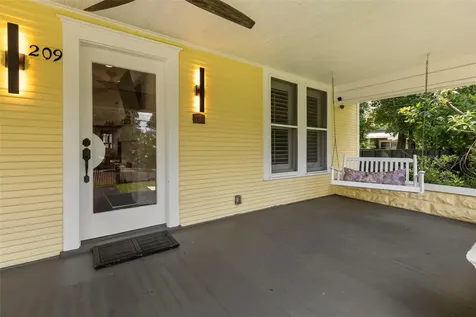 209 E Amelia Street Orlando FL 32801