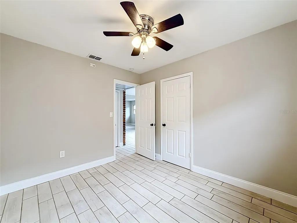 381 69th Street N Clearwater FL 33764