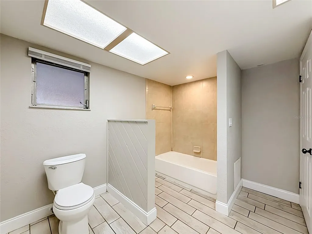 381 69th Street N Clearwater FL 33764