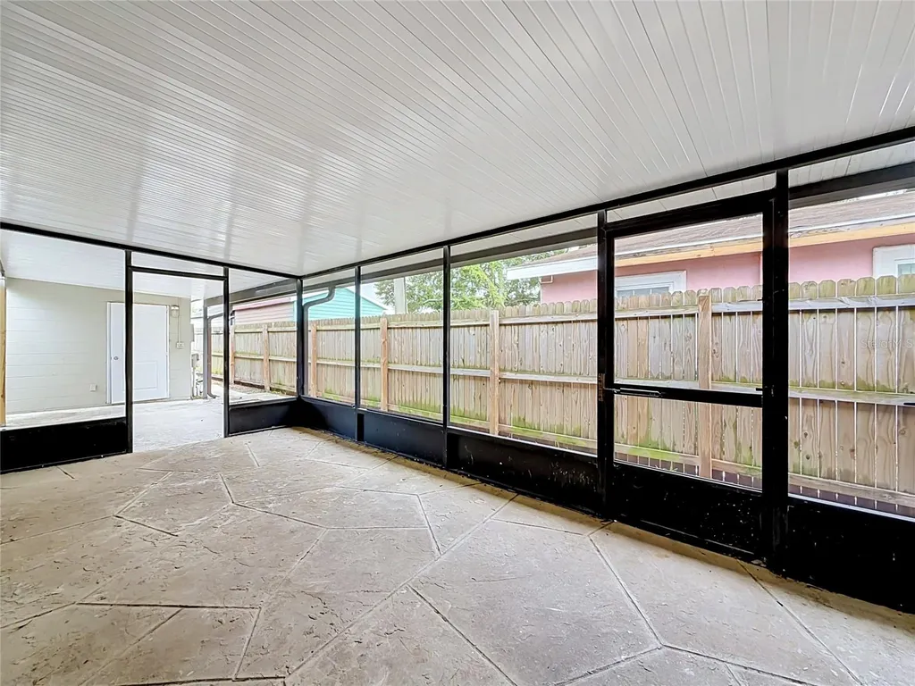 381 69th Street N Clearwater FL 33764
