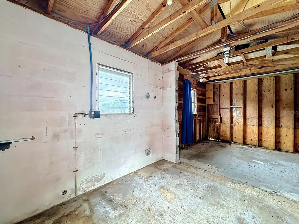 381 69th Street N Clearwater FL 33764