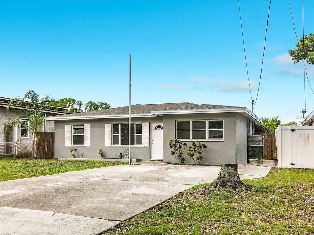 381 69th Street N Clearwater FL 33764