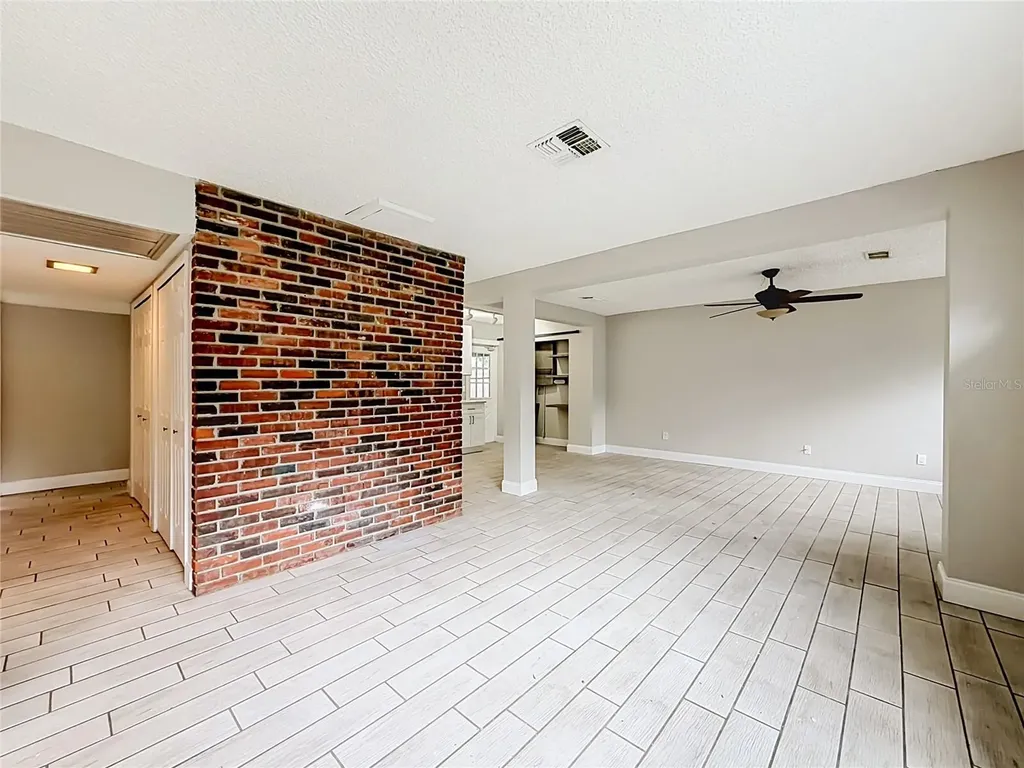 381 69th Street N Clearwater FL 33764