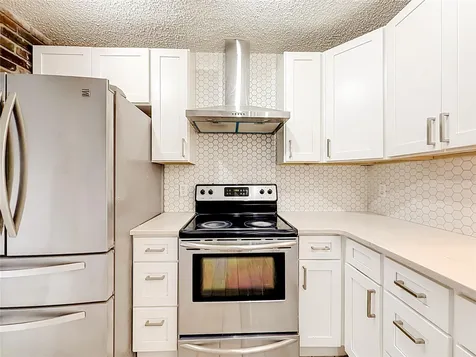 381 69th Street N Clearwater FL 33764