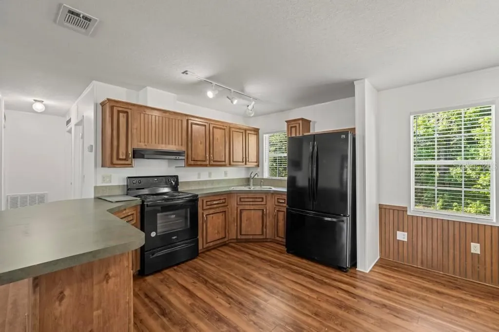 23400 Panther Road Astor FL 32102