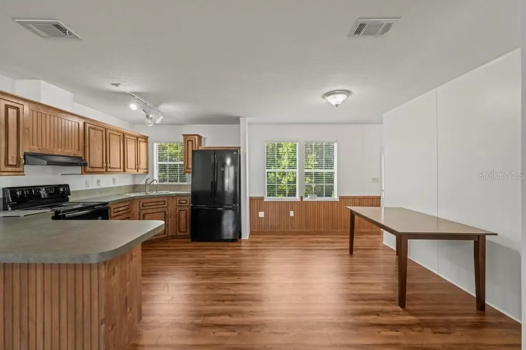 23400 Panther Road Astor FL 32102