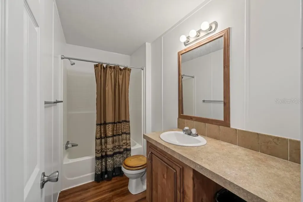 23400 Panther Road Astor FL 32102