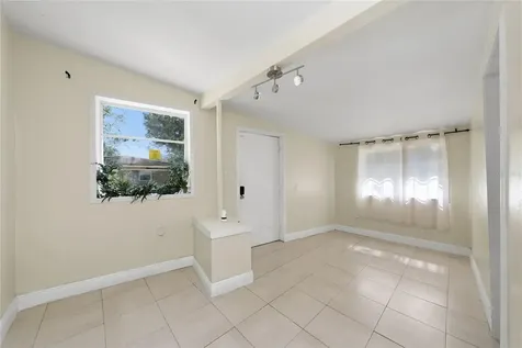 4604 Robbins Avenue Orlando FL 32808