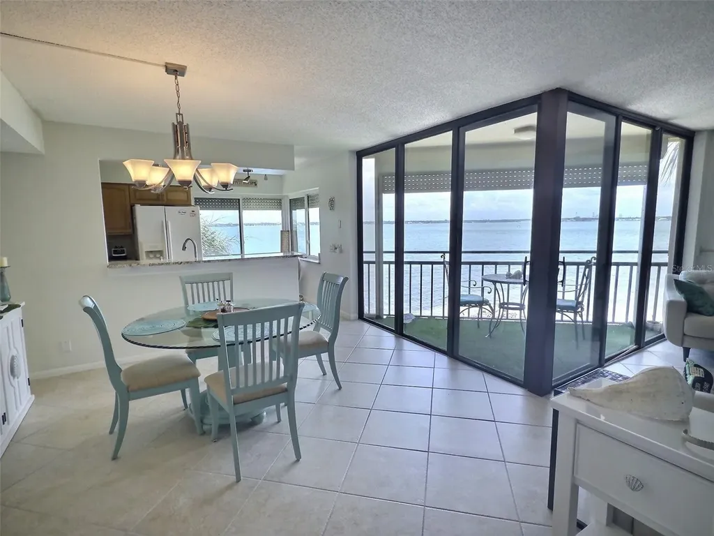 5633 Puerta Del Sol Boulevard S St Petersburg FL 33715