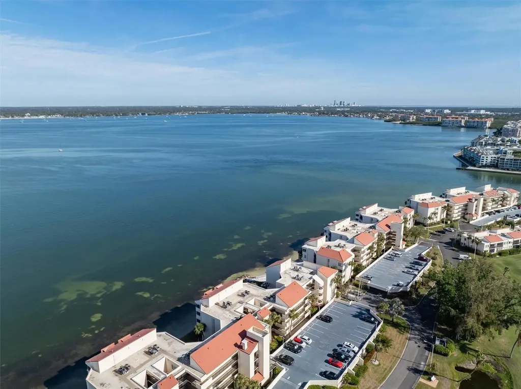 5633 Puerta Del Sol Boulevard S St Petersburg FL 33715