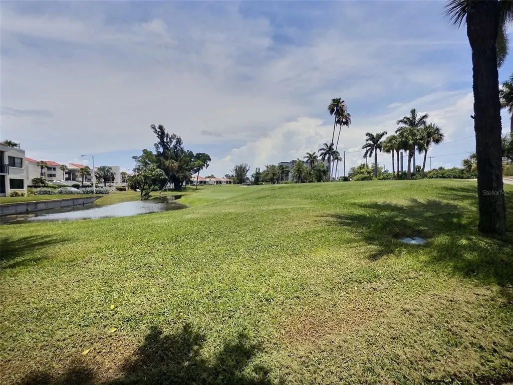 5633 Puerta Del Sol Boulevard S St Petersburg FL 33715