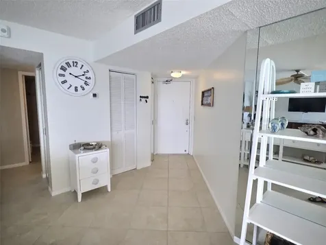 5633 Puerta Del Sol Boulevard S St Petersburg FL 33715