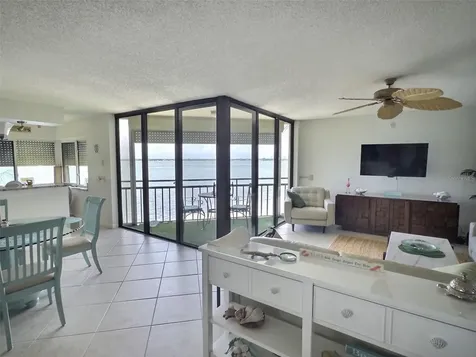 5633 Puerta Del Sol Boulevard S St Petersburg FL 33715