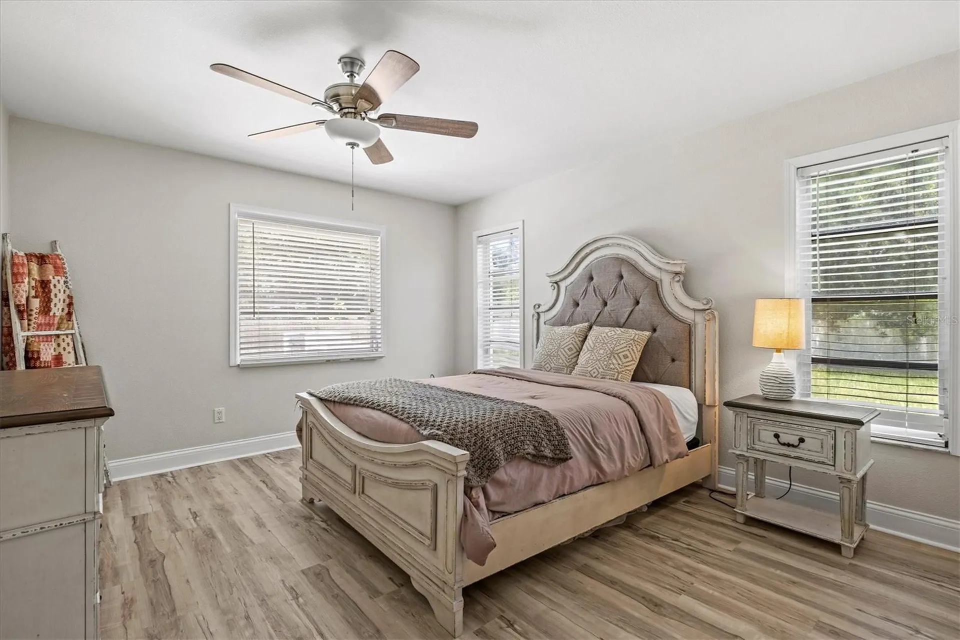 211 Avenida De Bahia Nokomis FL 34275