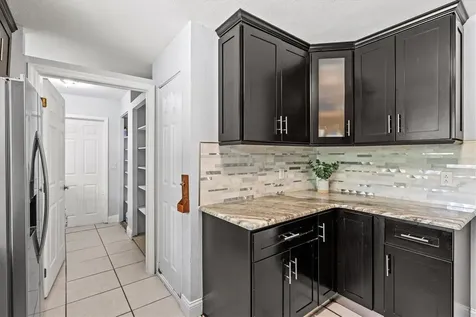 211 Avenida De Bahia Nokomis FL 34275