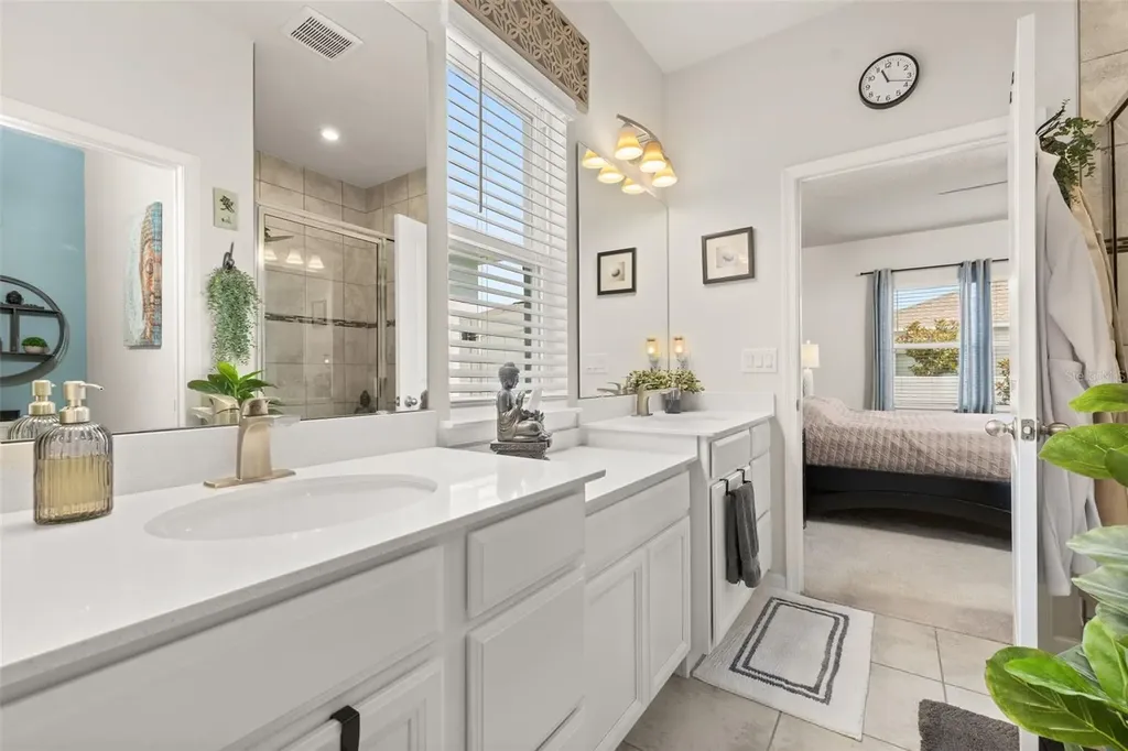 367 August Fern Loop Mount Dora FL 32757