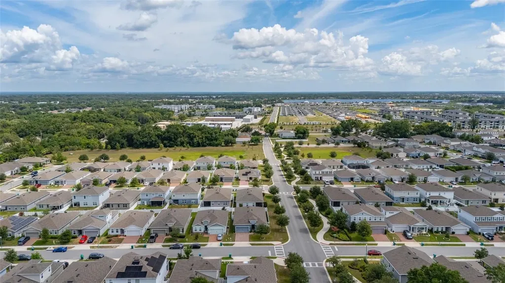 367 August Fern Loop Mount Dora FL 32757