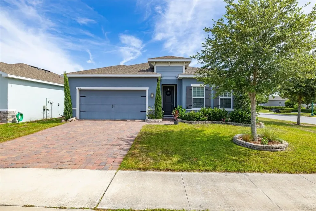 367 August Fern Loop Mount Dora FL 32757