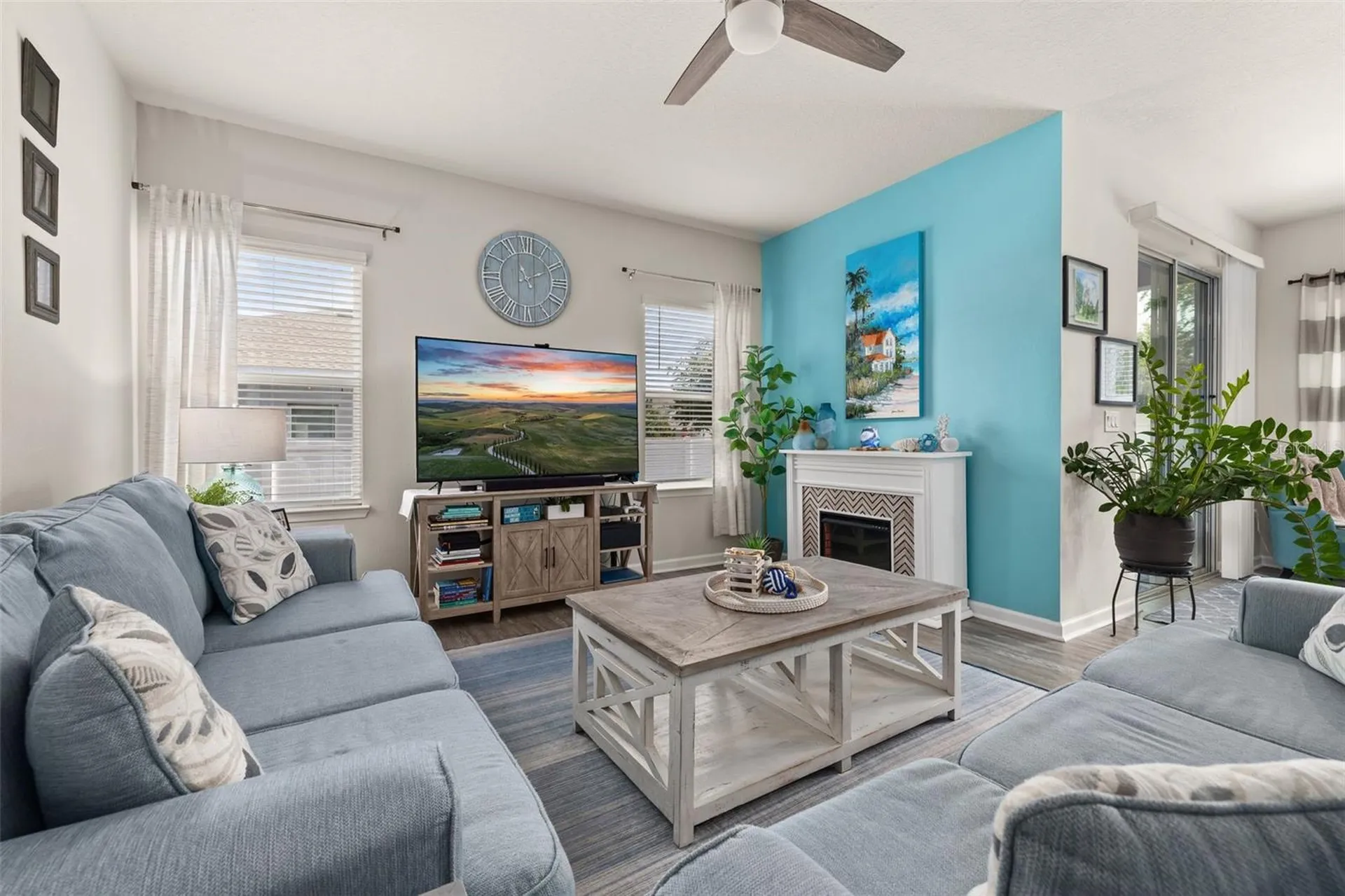 367 August Fern Loop Mount Dora FL 32757