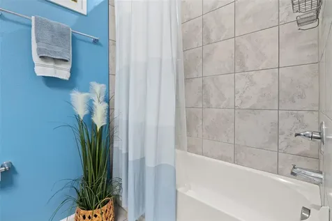 367 August Fern Loop Mount Dora FL 32757