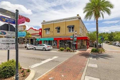 367 August Fern Loop Mount Dora FL 32757