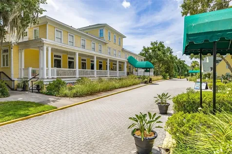 367 August Fern Loop Mount Dora FL 32757