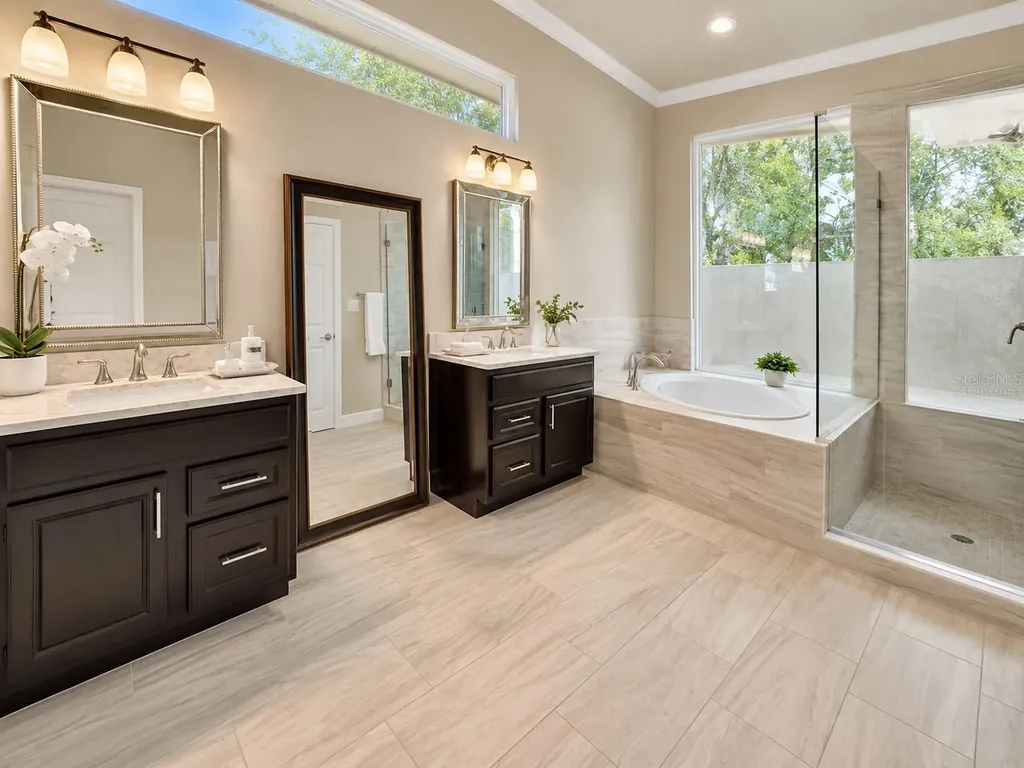 2260 Langley Circle Orlando FL 32835