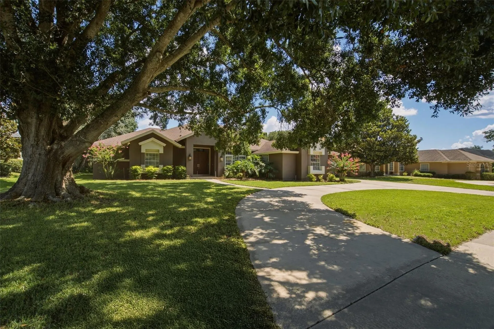 2260 Langley Circle Orlando FL 32835