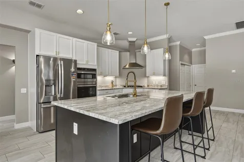 2260 Langley Circle Orlando FL 32835