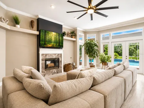 2260 Langley Circle Orlando FL 32835
