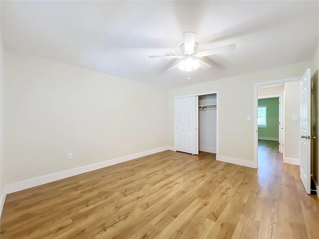 450 Liberty Avenue Mount Dora FL 32757