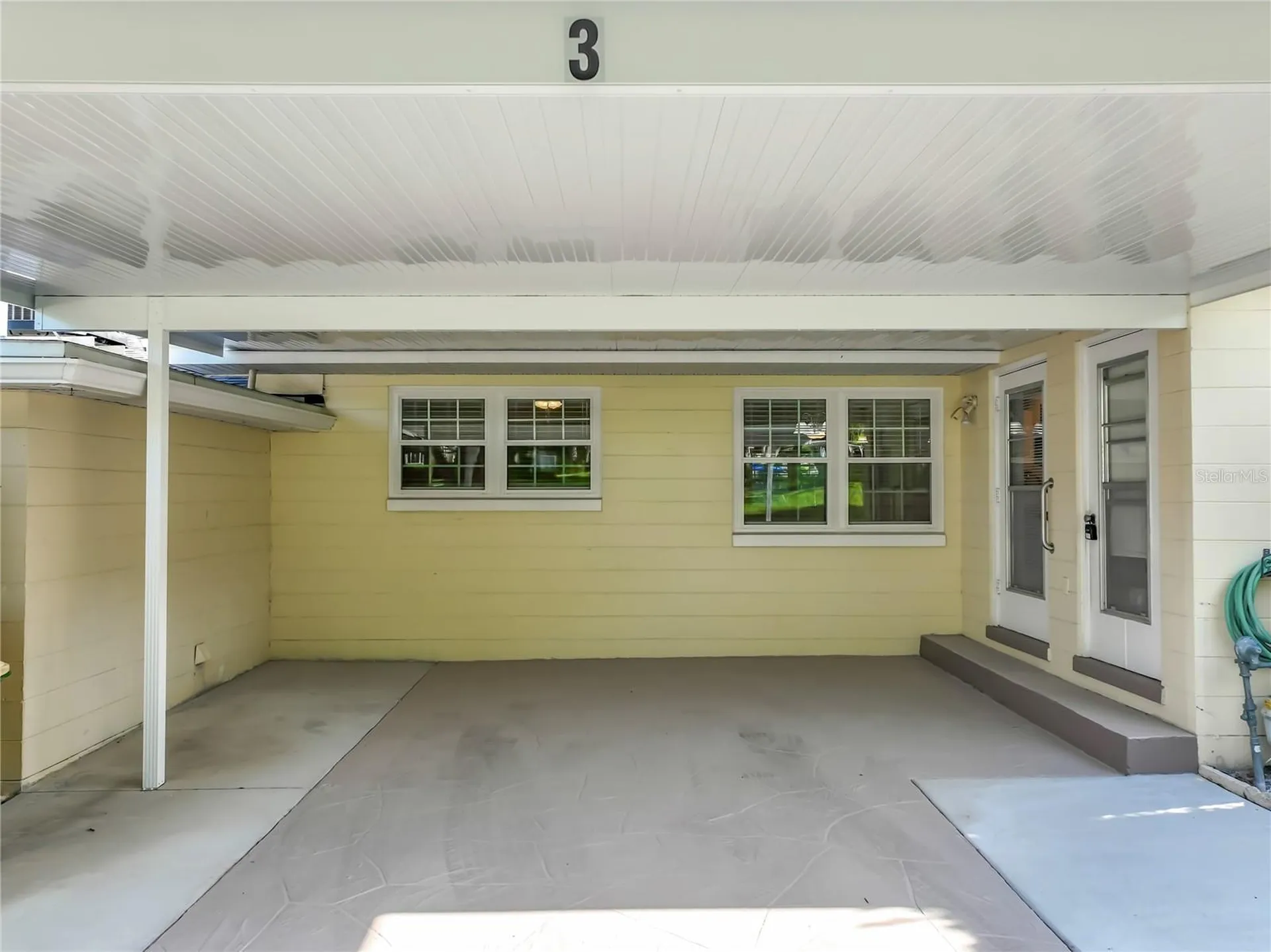 450 Liberty Avenue Mount Dora FL 32757