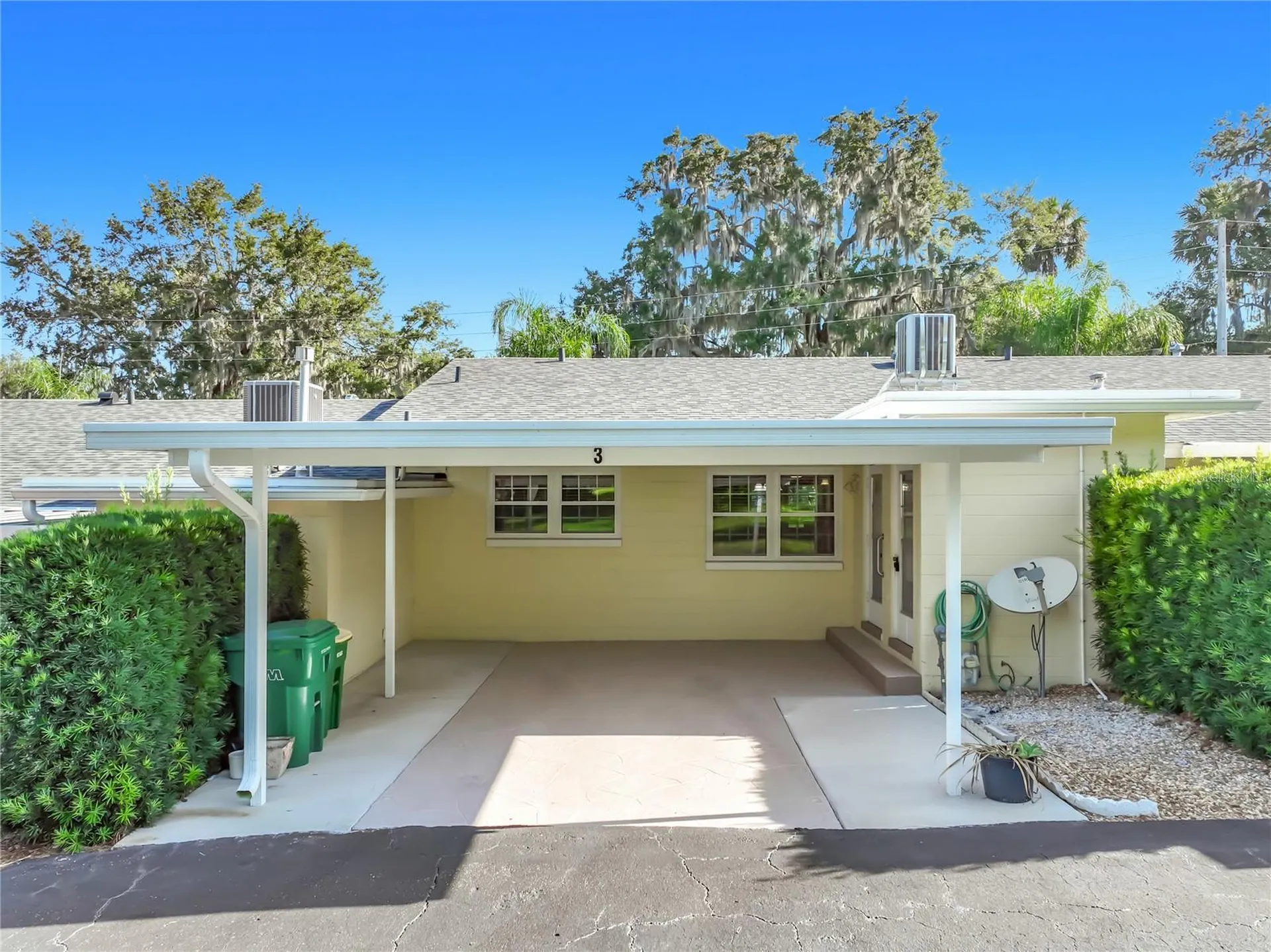 450 Liberty Avenue Mount Dora FL 32757