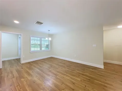 450 Liberty Avenue Mount Dora FL 32757