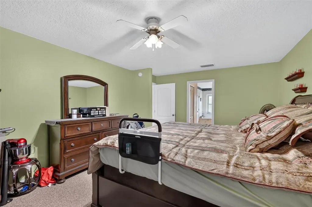 9800 Crenshaw Circle Clermont FL 34711