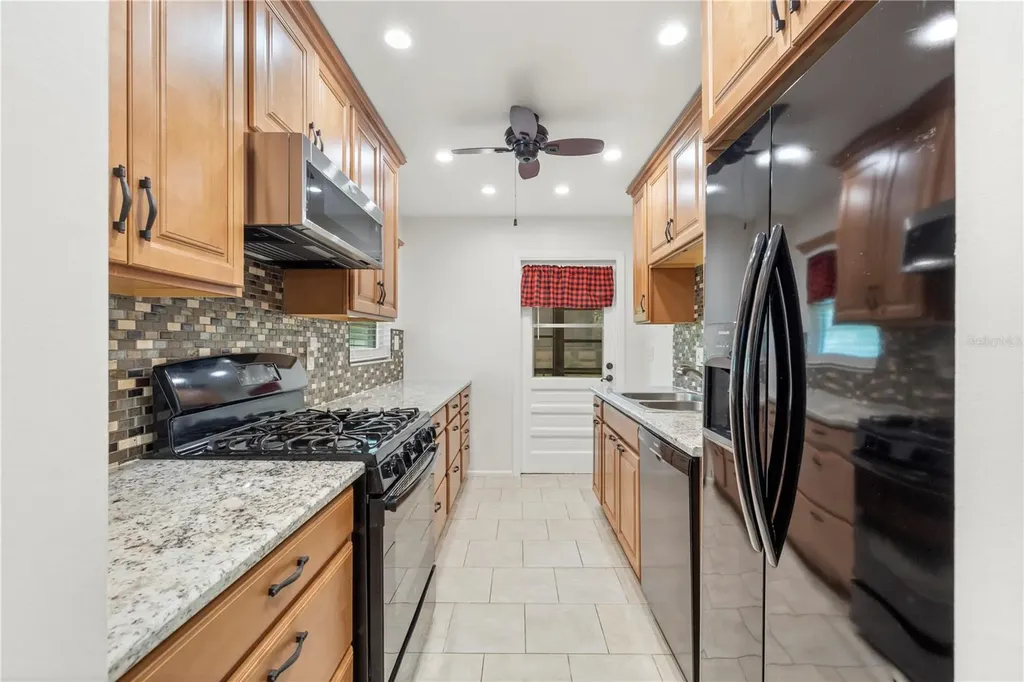 5973 Terrace Park Drive N St Petersburg FL 33709