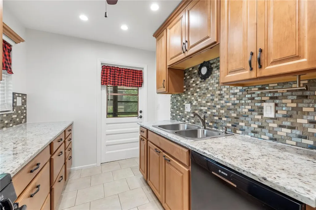 5973 Terrace Park Drive N St Petersburg FL 33709