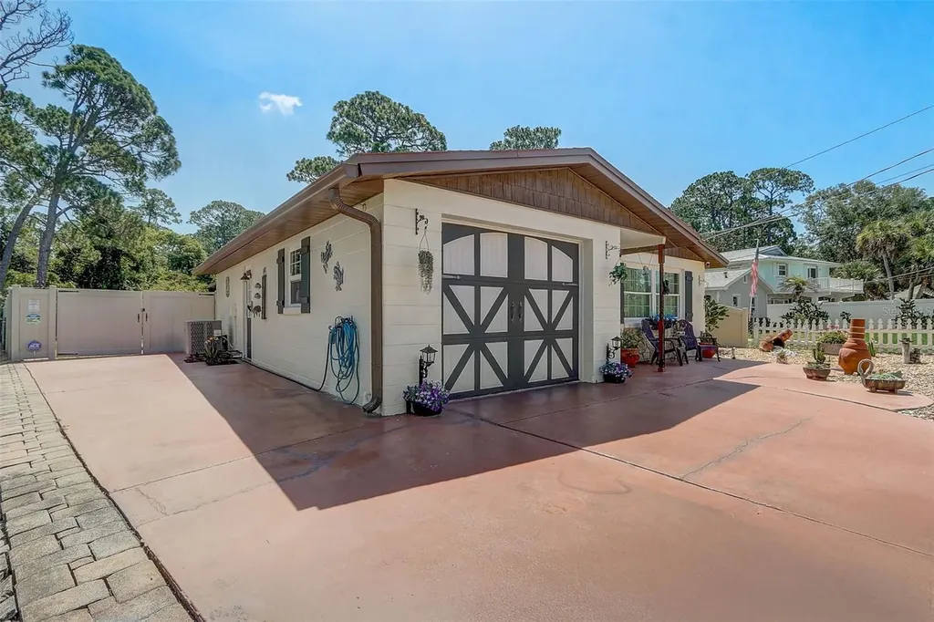298 Poinciana Avenue Port Orange FL 32127