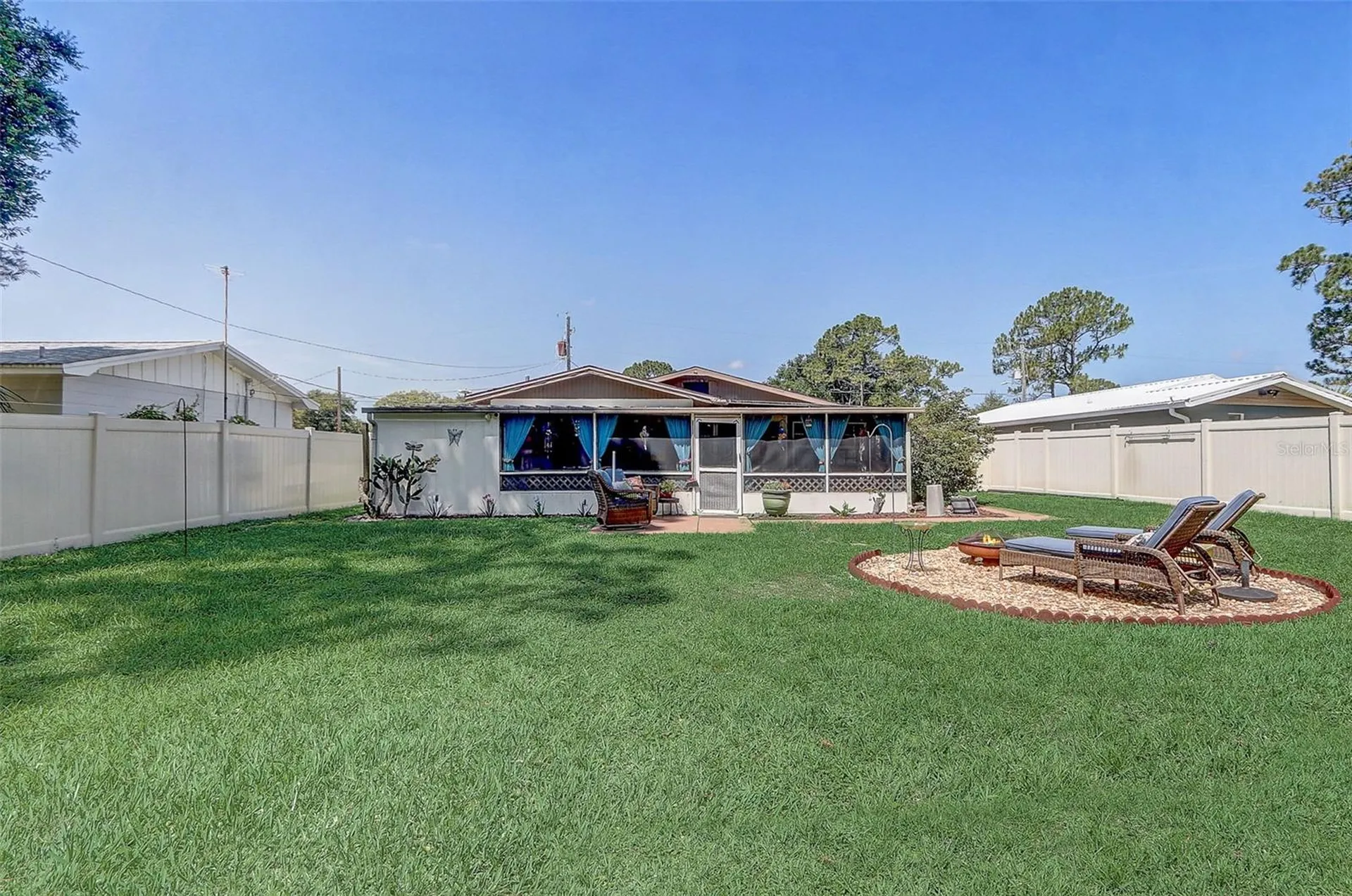 298 Poinciana Avenue Port Orange FL 32127