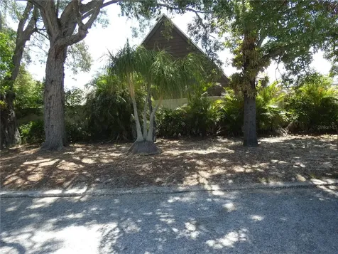 12409 Merry Lane Hudson FL 34667