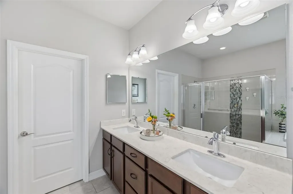 123 N Florida Avenue Tarpon Springs FL 34689