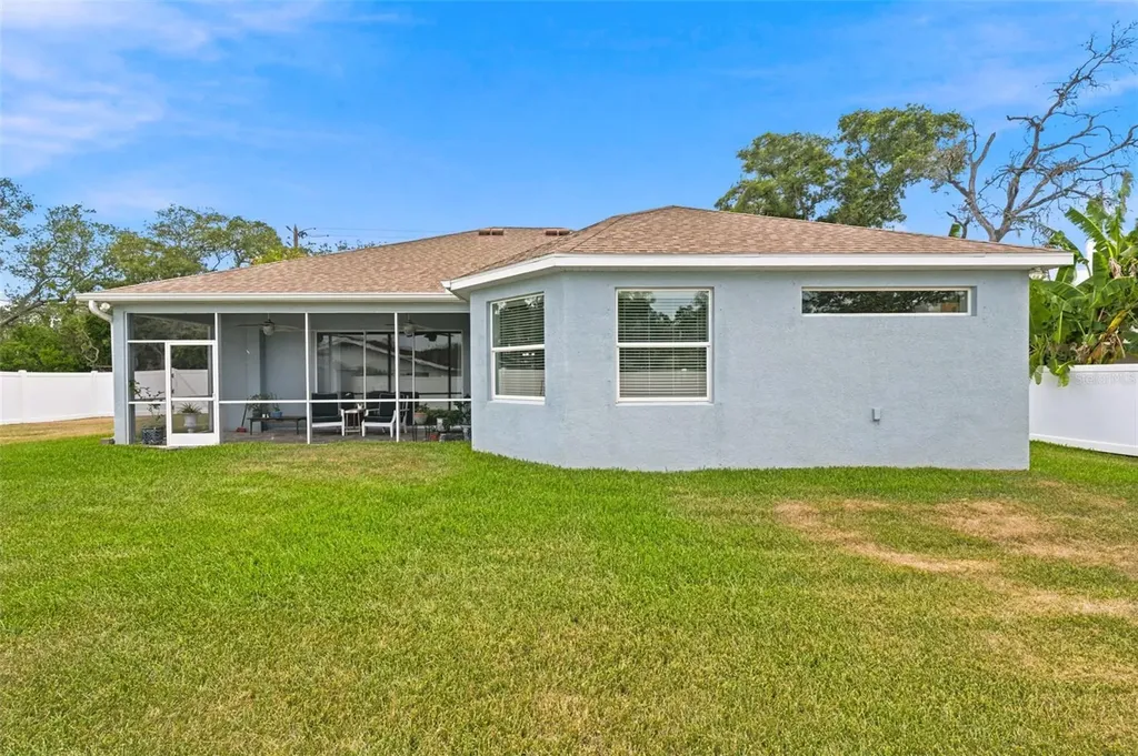 123 N Florida Avenue Tarpon Springs FL 34689