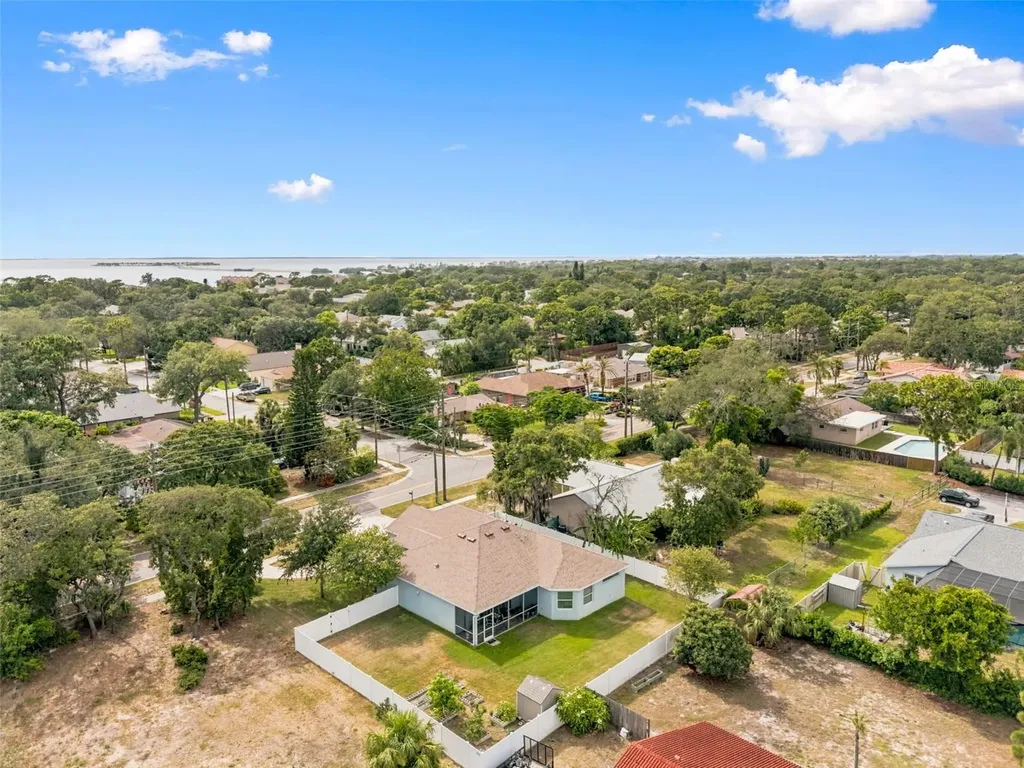 123 N Florida Avenue Tarpon Springs FL 34689