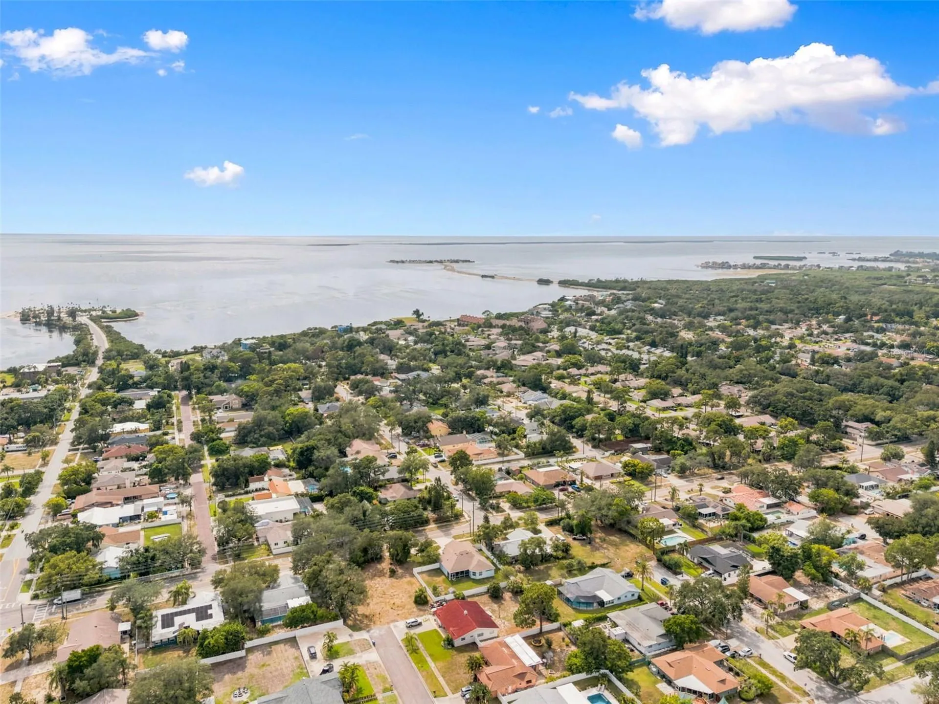 123 N Florida Avenue Tarpon Springs FL 34689
